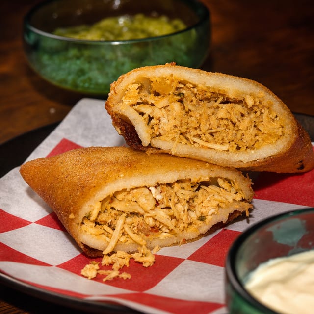 Chicken Empanada / Empanada de Pollo Mechado.