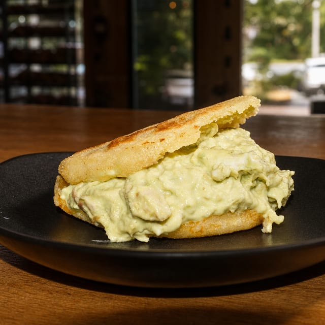 Chicken Avocado Arepa / Arepa Reina Pepiada.